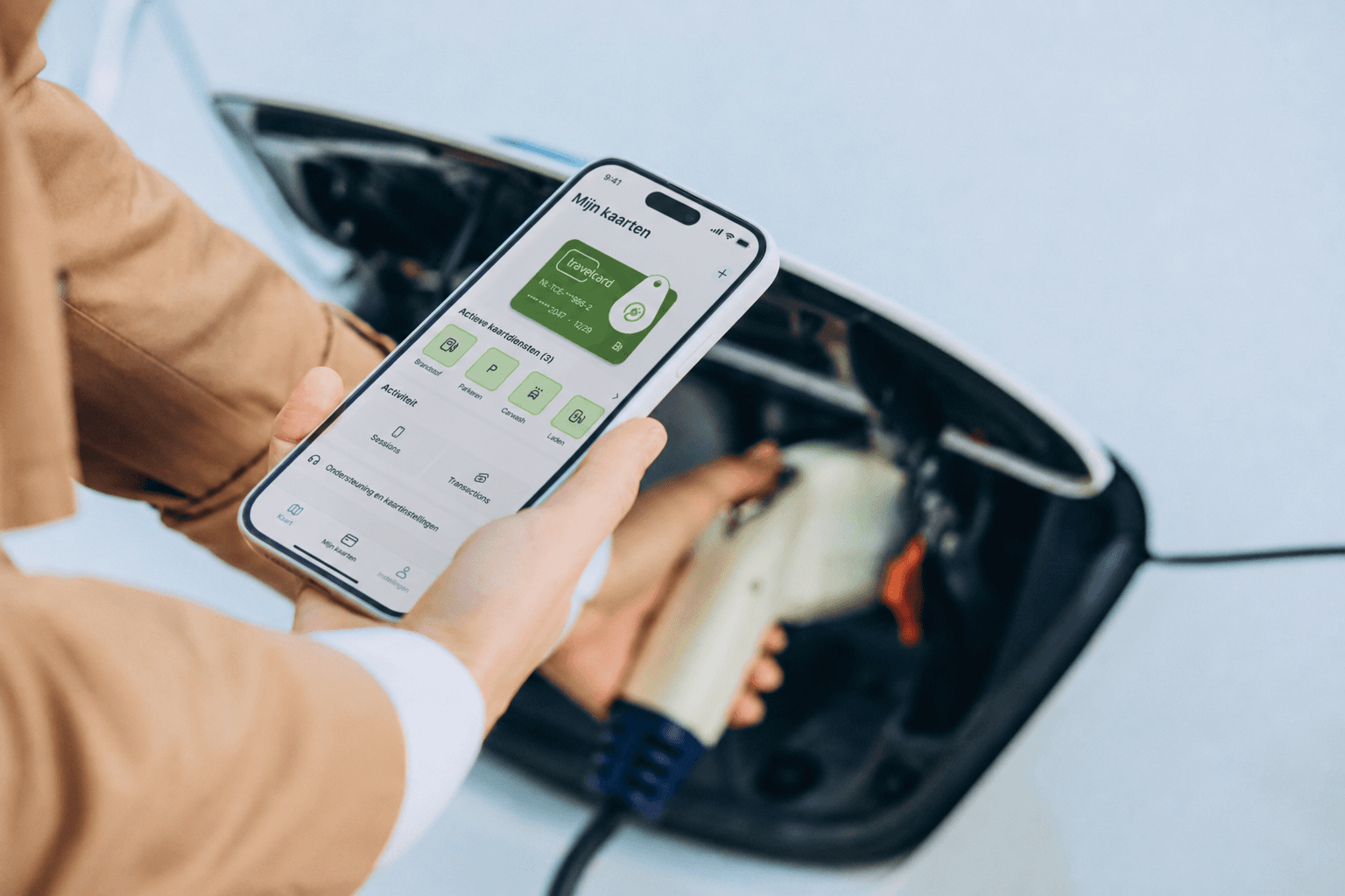 Travelcard app open while charging